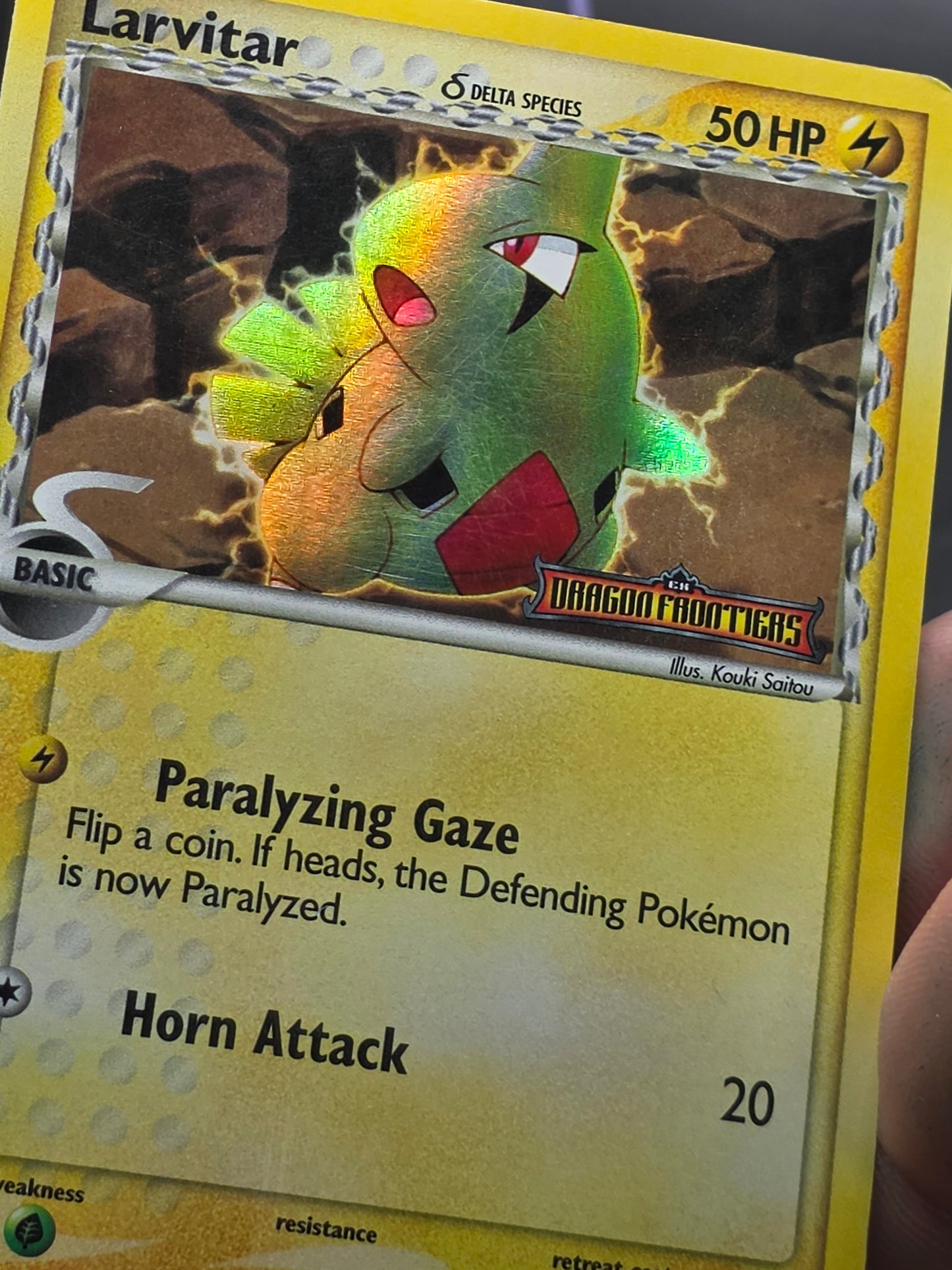 Larvitar (52/101) Dragon Frontiers Reverse Holo Foil Stamped NM Delta Species LP