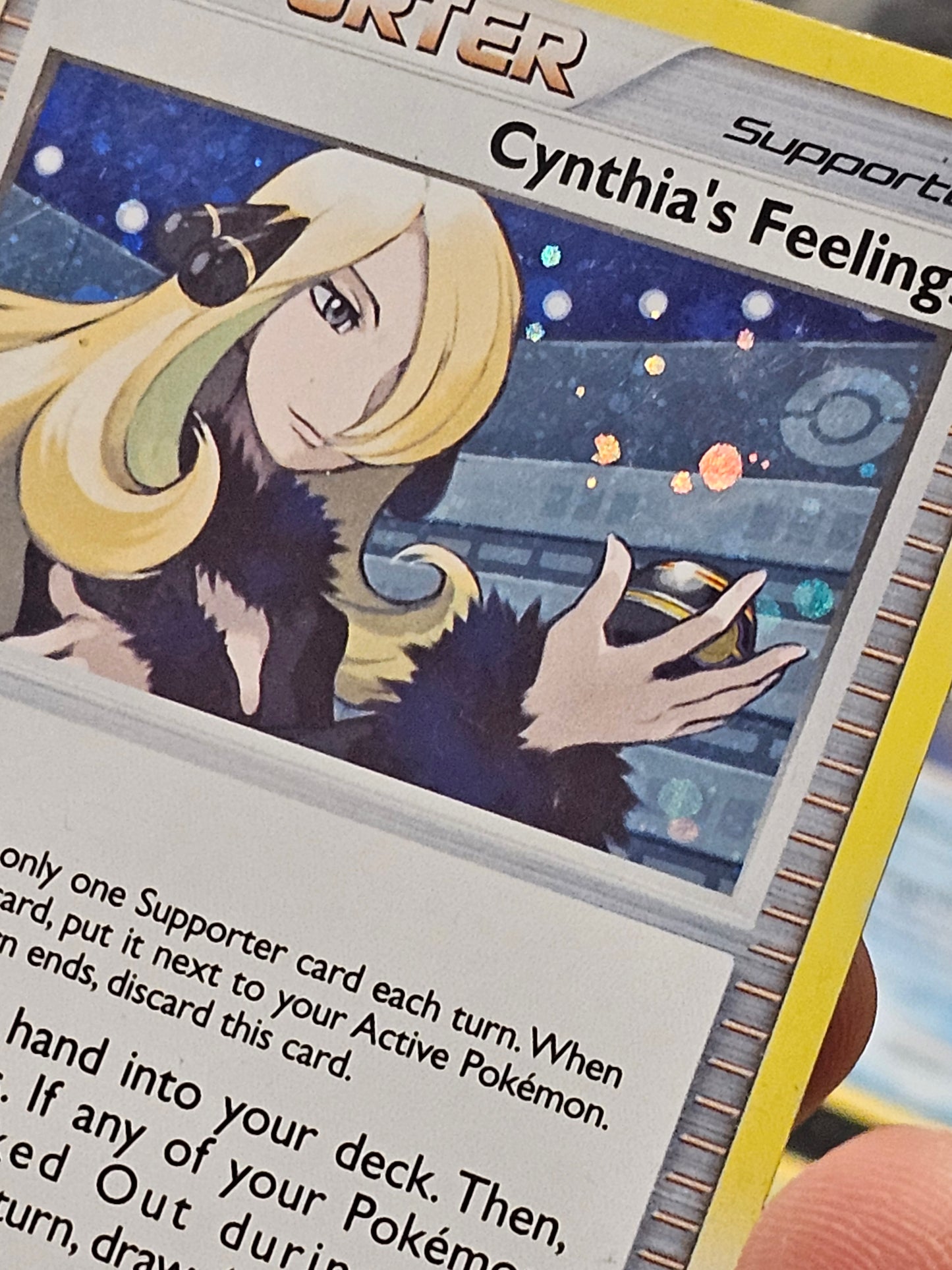 Cynthia's Feelings - 131/146 - Cosmos Holo - Promo - Legends Awakened Mp