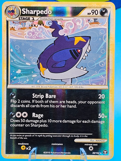 Sharpedo - 30/102 - Rare - Reverse Holo LP, English Pokemon Triumphant