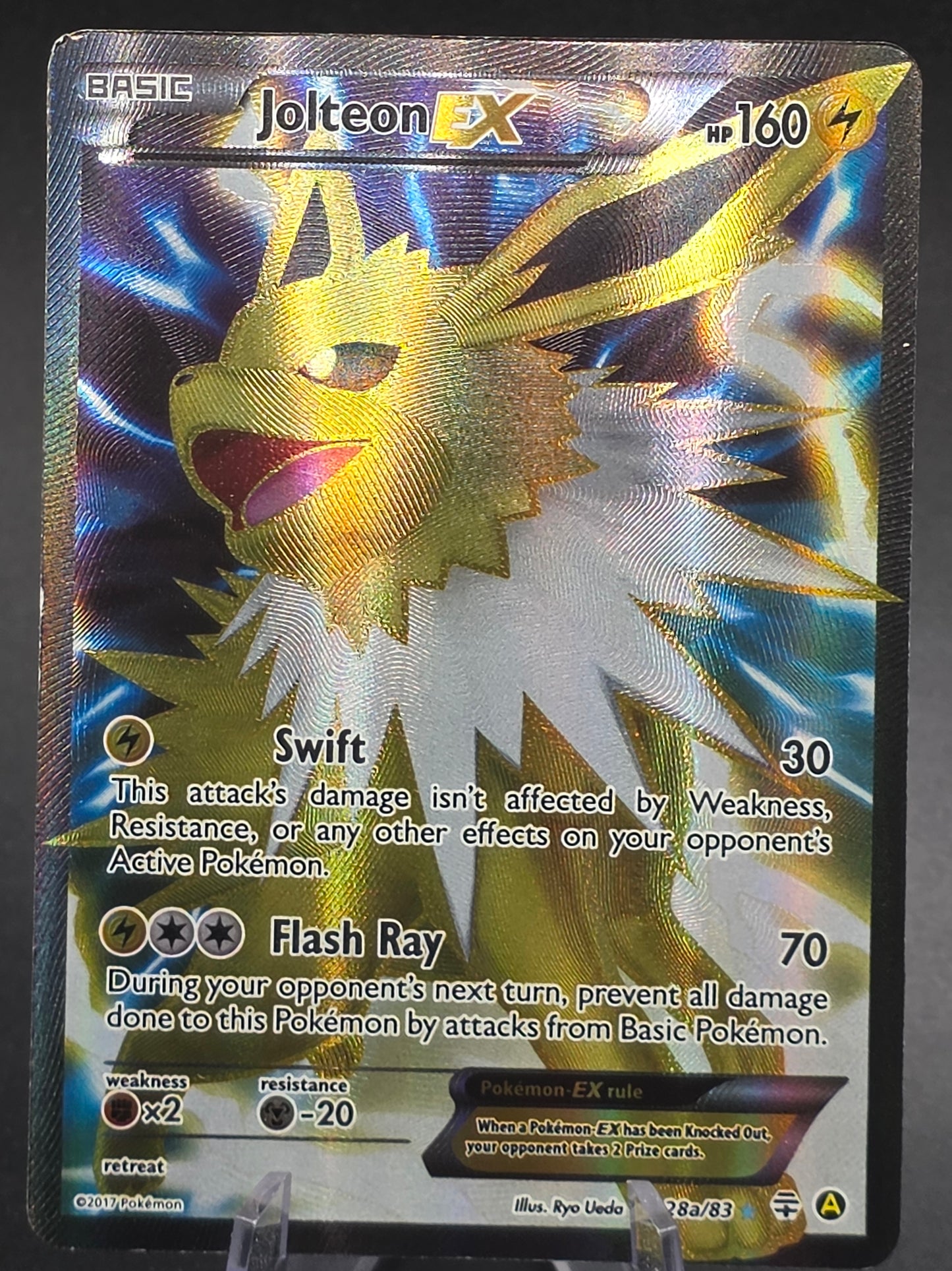 Jolteon EX #28a/83 – Sun & Moon Generations Ultra RarePokemon 2017 LP