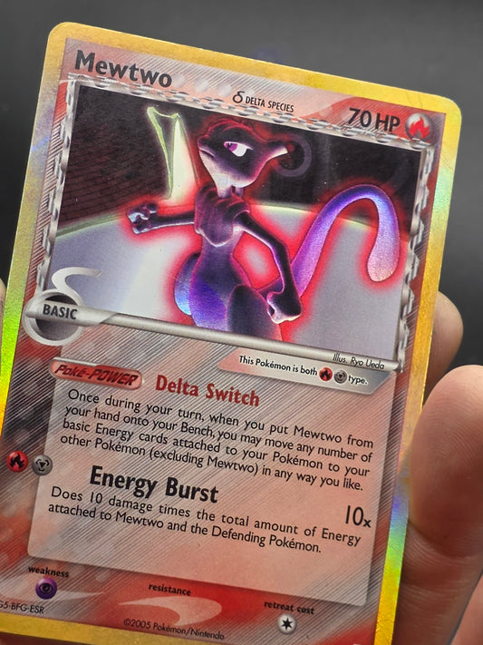 Mewtwo - 12/113 - Delta Species Holo - MP/HP
