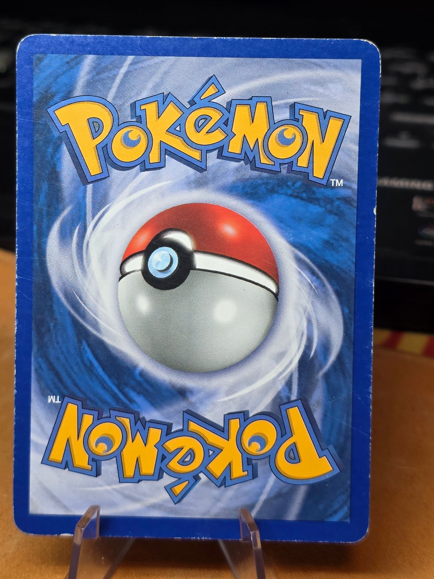 Magby 052/165 Expedition Base Set Reverse Holo