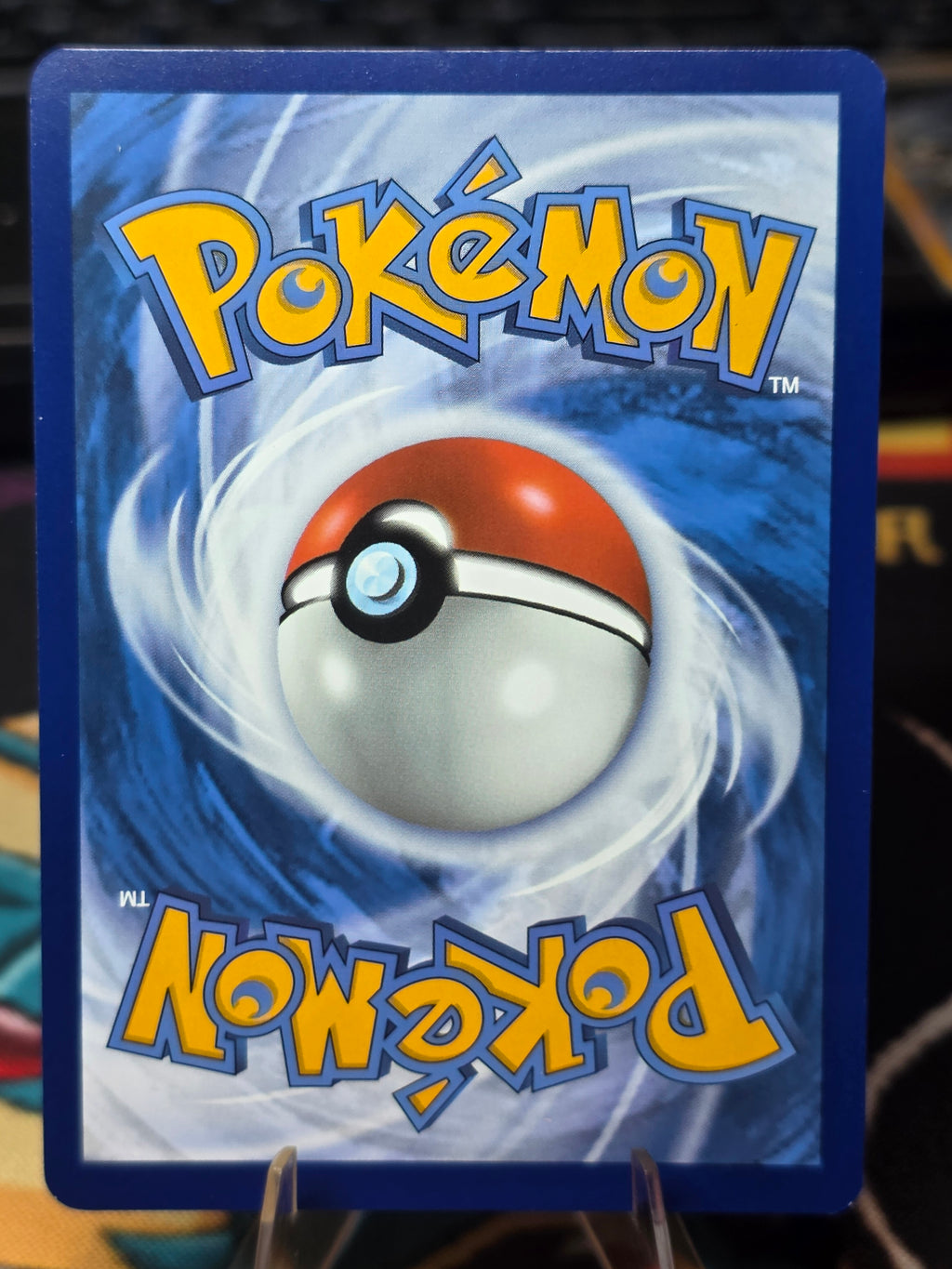 Riolu 215/198 SV01 Scarlet & Violet Base Set Holo Illustration Rare NM Near Mint