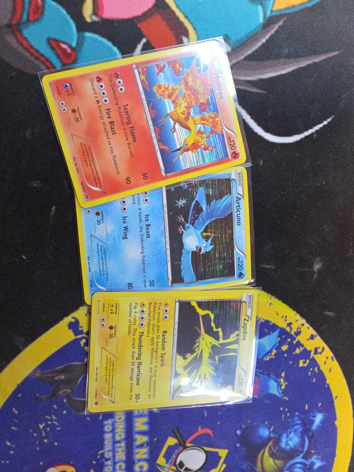 Legendary birds- Next Destinies-Moltres, Zapdos, Articuno Holo