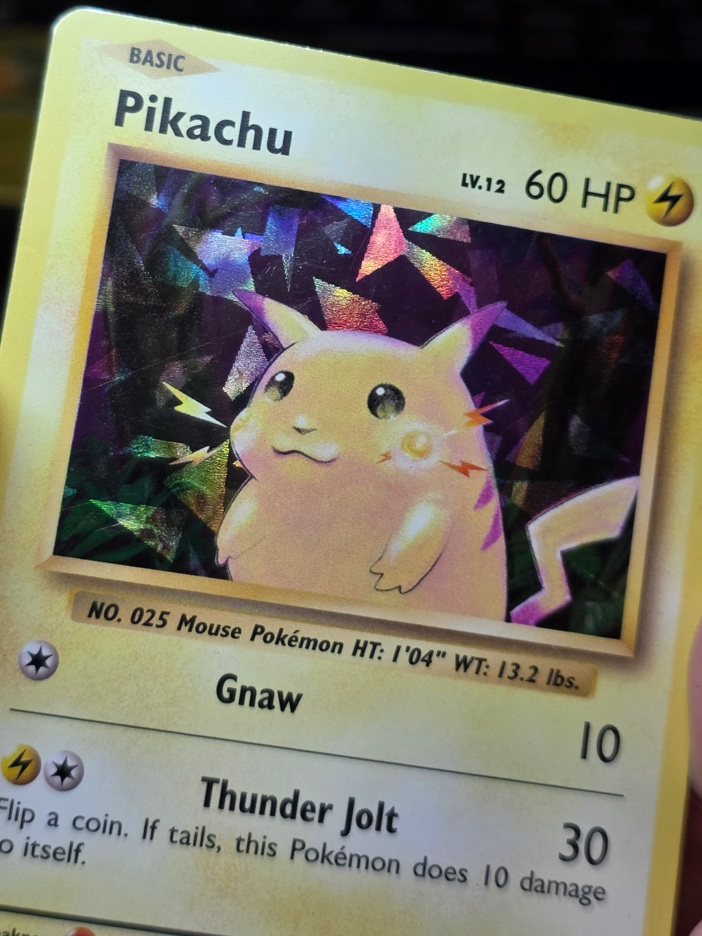 Pikachu - 35/108 - Evolutions - NM Cracked Ice Holo (2016)
