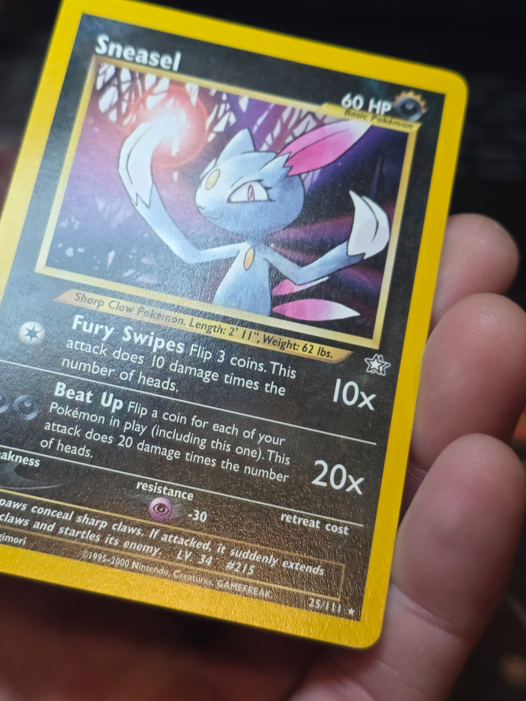 Sneasel 25/111 Rare Neo Genesis Pokemon 1st Edition Lightly Played
