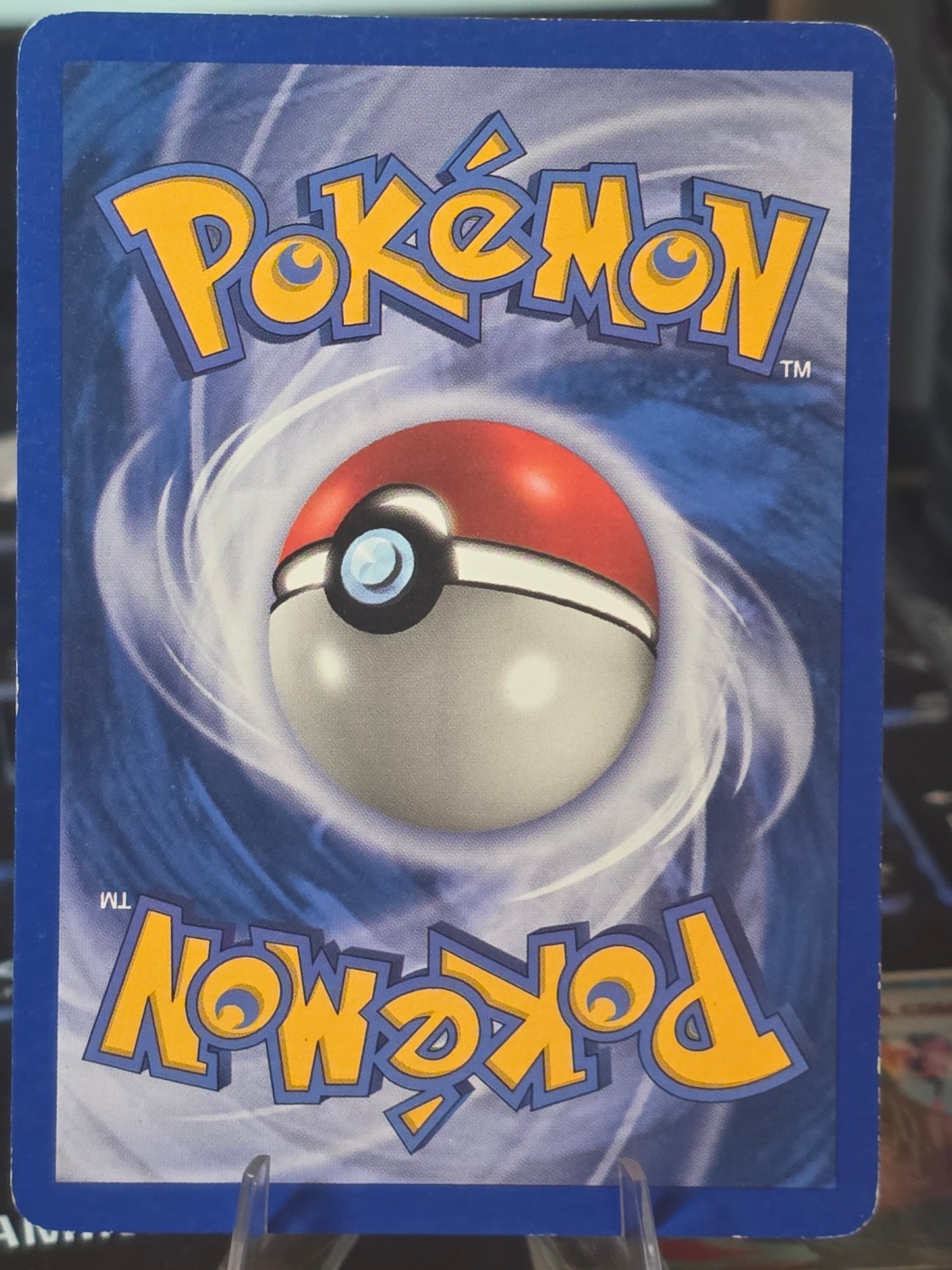 Hitmonlee 81/165 Expedition Base Set Reverse Holo