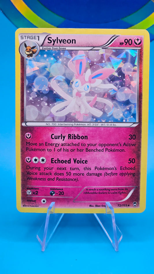 SYLVEON #72/111 Furious fists Cracked ice Holo