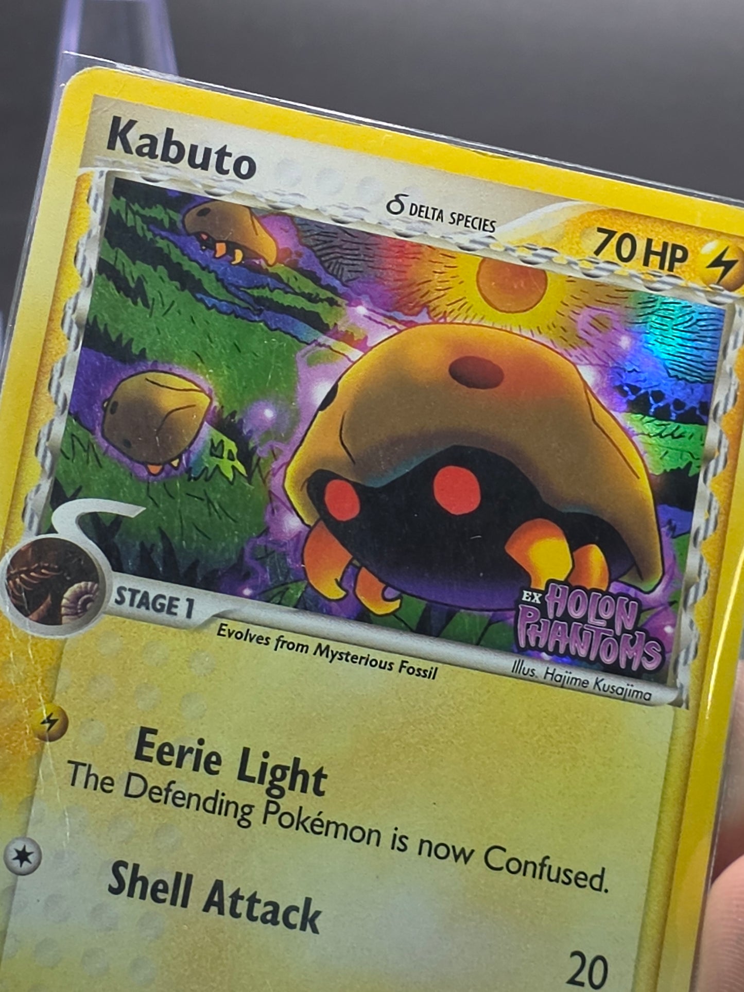 Kabuto Delta Species 67/110 Holon Phantoms Stamped 2006 Common Reverse Holo LPMP