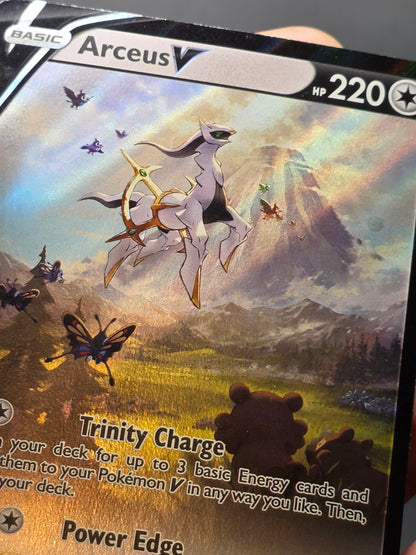 Arceus V SWSH204 Arceus Figure Collection Black Star Promo Pokemon